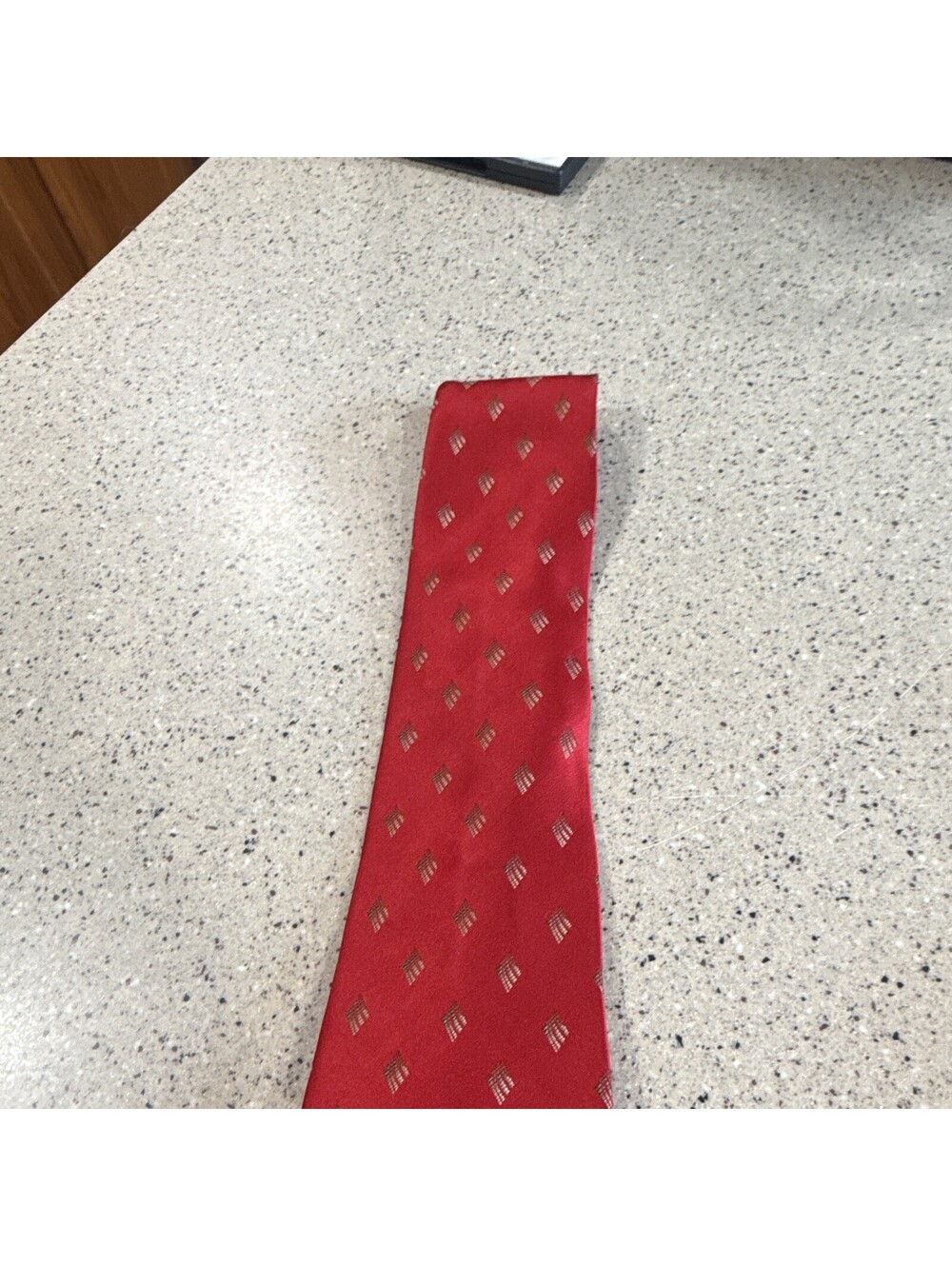 Donna Karan New York Maroon Imported Italian Silk Designer Tie Made in USA